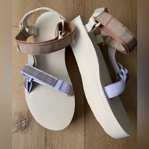 Teva midform universal karina womens sandals white swan metallic multi 12